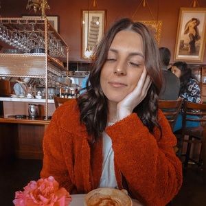 Meet your Posher, Sami